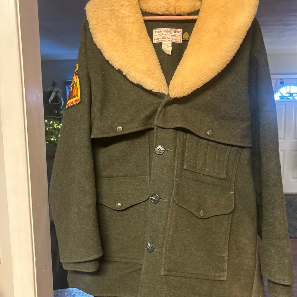C. C. Filson Mackinaw Virgin Wool Packer Coat Jacket Men’s Size 46 XL XXL USA